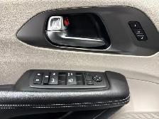 2022 Chrysler Pacifica TOURING-L | LEATHER | POWER GATE | REM - Photo 19
