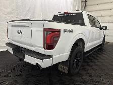2024 Ford F-150 LARIAT BLACK PACKAGE | TOW/HAUL | MOBILE OFFICE - Photo 17