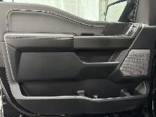 2024 Ford F-150 LARIAT BLACK PACKAGE FX4 | SMART HITCH | SUNROOF - Photo 18