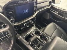 2024 Ford F-150 LARIAT BLACK PACKAGE FX4 | SMART HITCH | SUNROOF - Photo 25