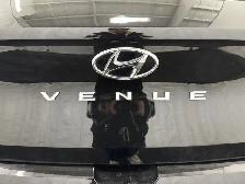 2026 Hyundai Venue PREFERRED IVT | HEATED SEATS | REMOTE START - Photo 11