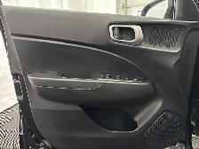 2026 Hyundai Venue PREFERRED IVT | HEATED SEATS | REMOTE START - Photo 15