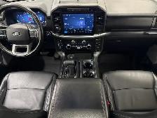 2024 Ford F-150 XLT 303A BLACK APPEARANCE | LEATHER | SUNROOF - Photo 38