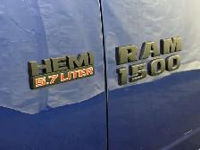 2015 Ram 1500 SPORT PREMIUM | LEATHER | SPORT HOOD | REM START - Photo 8