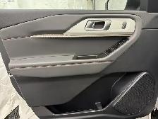 2027 Ford Explorer - Photo 12