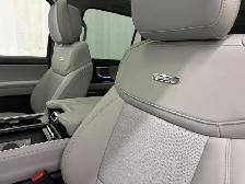 2027 Ford Expedition - Photo 17