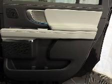 2027 Ford Expedition - Photo 35