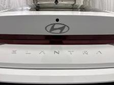 2025 Hyundai Elantra PREFERRED IVT | HEATED SEATS | REMOTE START - Photo 11