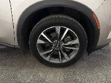 2025 INFINITI QX60 LUXE AWD | SUNROOF | LEATHER | NAV - Photo 4