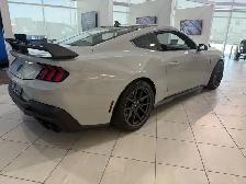 2026 Ford Mustang - Photo 11