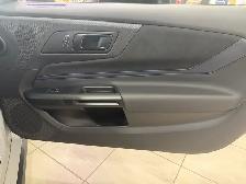 2026 Ford Mustang - Photo 25