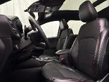 2023 Ford Escape ST-Line AWD Tech Pkg | VISTA ROOF | REM START - Photo 19