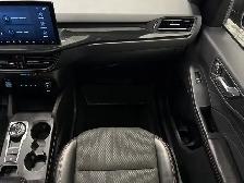 2023 Ford Escape ST-Line AWD Tech Pkg | VISTA ROOF | REM START - Photo 34