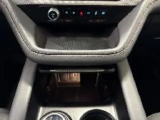 2025 Ford Explorer Active 4WD | LANE KEEP | HEATED SEATS | POWER - Photo 32