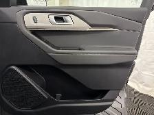 2025 Ford Explorer Active 4WD | LANE KEEP | HEATED SEATS | POWER - Photo 43