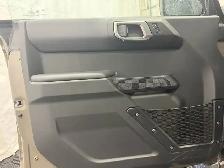 2026 Ford Bronco - Photo 15