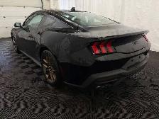 2026 Ford Mustang - Photo 10