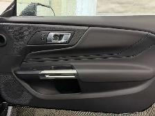 2026 Ford Mustang - Photo 35
