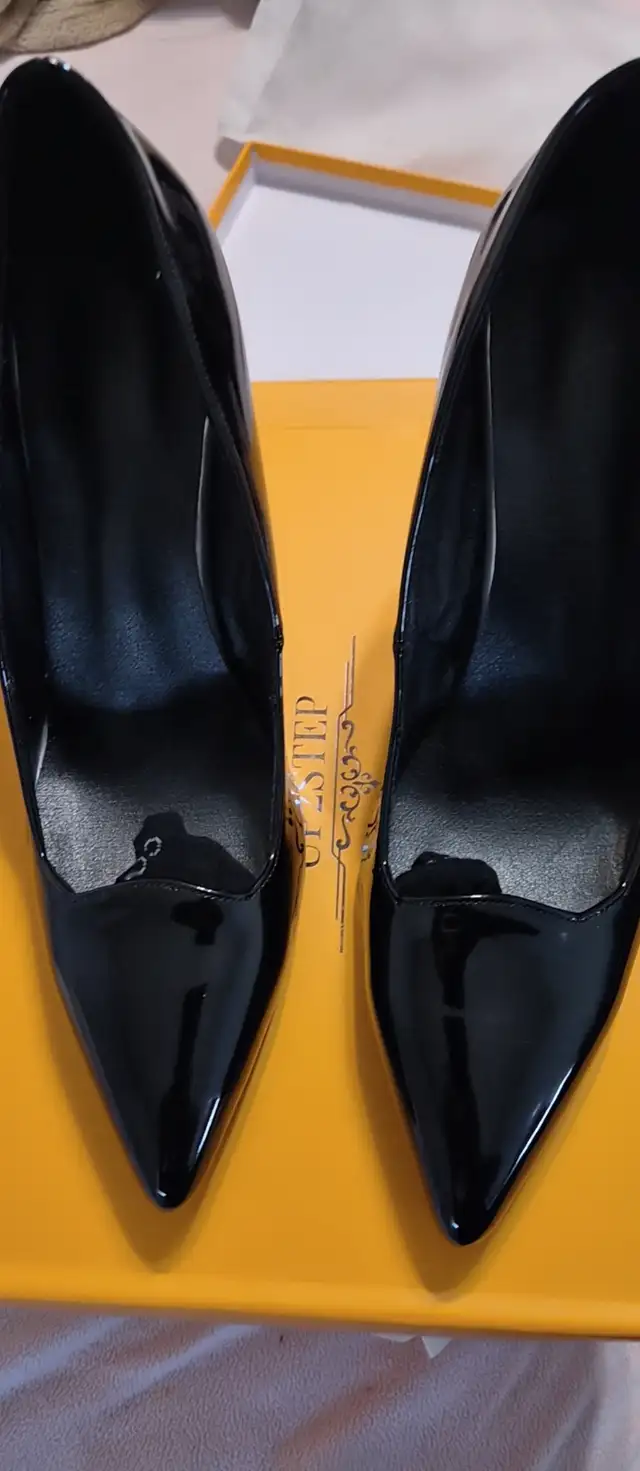 Shoes and boots