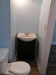 A few Rooms (3 mins to Mac) in student house for student rent - Photo 2