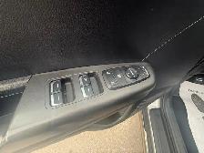 2021 KIA SPORTAGE LX S - HEATED SEATS - BLIND SPOT MON - B/U CAM - Photo 16