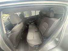 2021 KIA SPORTAGE LX S - HEATED SEATS - BLIND SPOT MON - B/U CAM - Photo 17