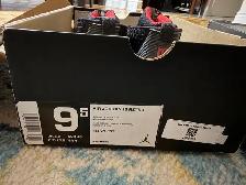 Nike Air Jordan 13 Retro "Dirty Bred" 2014 - Men’s US 9.5/EU 43 - Photo 2