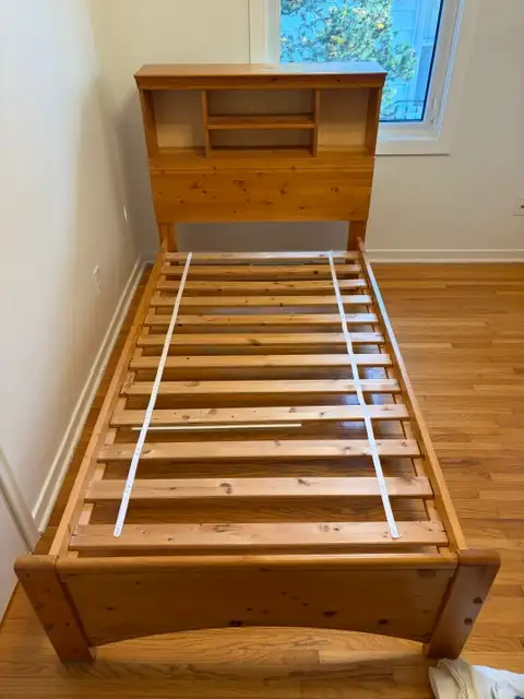 Solid Wood Twin Bed