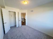 Three Bedroom Three Bathroom Townhouse Available for Rent - Photo 7