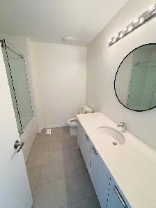 Three Bedroom Three Bathroom Townhouse Available for Rent - Photo 8
