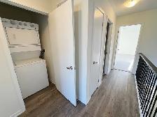 Three Bedroom Three Bathroom Townhouse Available for Rent - Photo 10