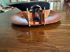 Yamaha electric violin $500.00 call 204-779-4090 - Photo 5