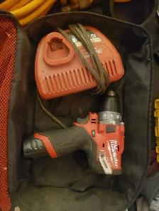 M12 fuel Milwaukee hammer drill - Photo 2