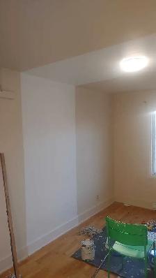 chambre a louer dans une 5 et demi pres de metro langelier - Photo 2