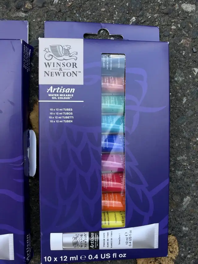 Winsor & Newton Artisan Oil Paint Set — 10 x 12 ml, New Sealed