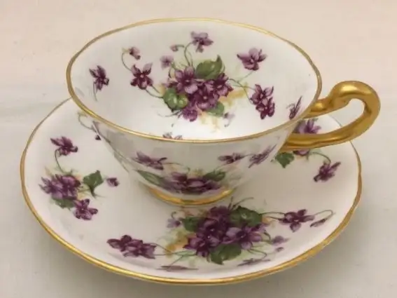 Royal Chelsea - Spring Violets