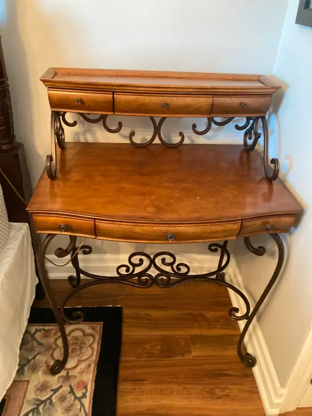Beautiful desk