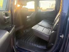 2020 Chevrolet Silverado - Photo 11