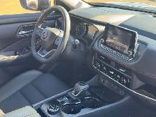 2026 Nissan Rogue - Photo 12