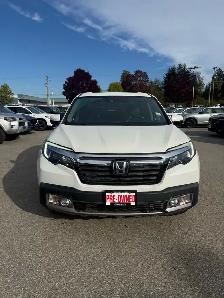 2019 Honda Ridgeline Touring - Photo 2