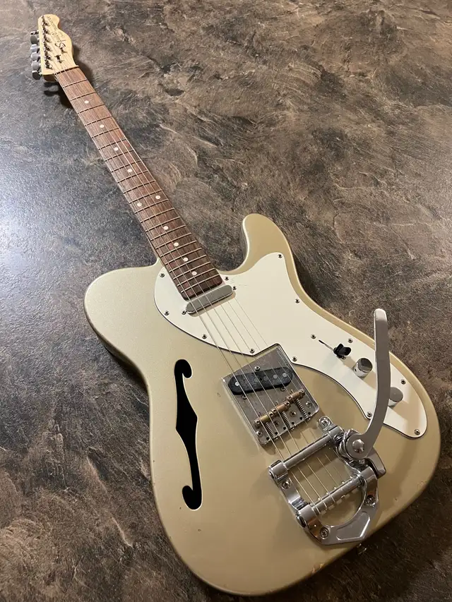 Squier Thinline Tele