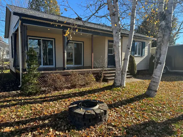 Maison ou Chalet à louer au Lac St-Joseph