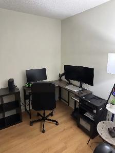 1 bed plus den/parking near Scarborough town centre - Photo 6