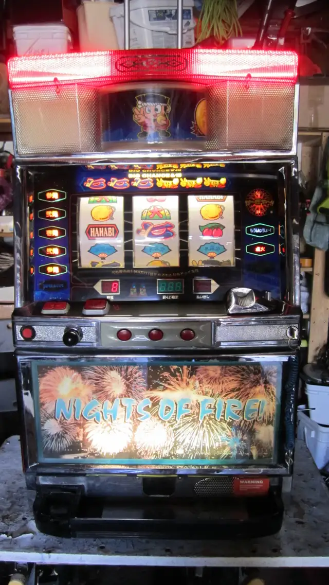 GREAT VINTAGE "NIGHTS OF FIRE" SLOT MACHINE WORKING