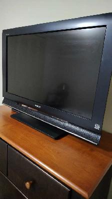 Sony 32'flat screen color tv
