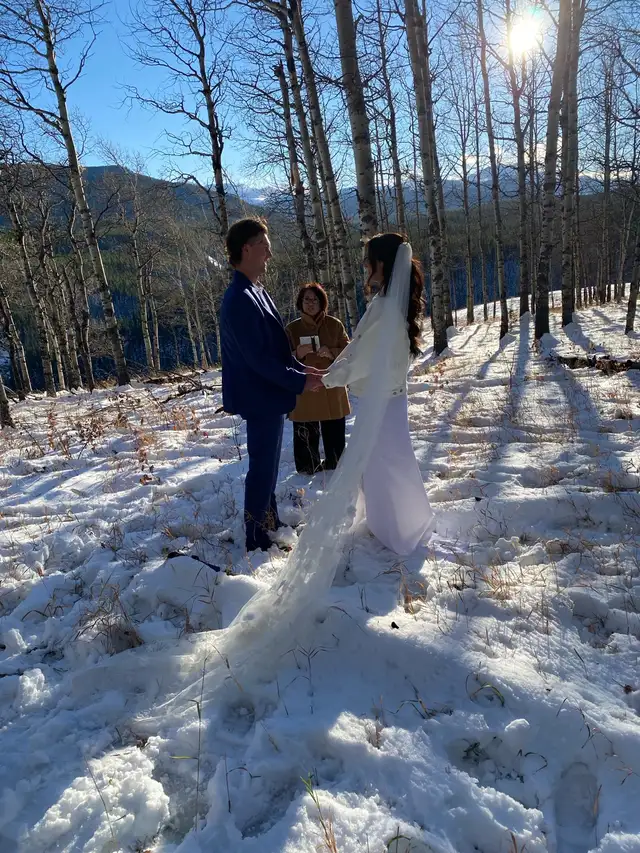 Winter Wedding Officiant – Dates Still Available!