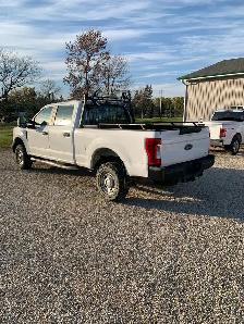 2017 Ford F250 4X4 - Photo 2