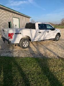 2017 Ford F150 4X4 - Photo 5