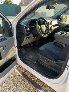 2017 Ford F150 4X4 - Photo 7