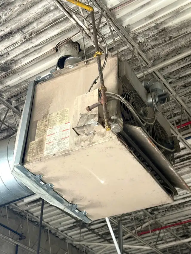 Lennox 200,000 BTU Gas Unit Heater – LF24-200A-1